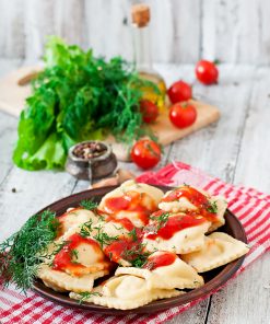 Ravioles caseros de Verdura y Ricota con salsa de tomate natural